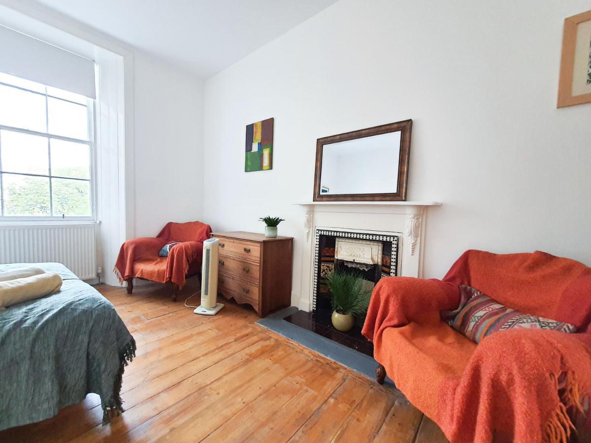 Edinburgh Charming Old Town Apartment Экстерьер фото